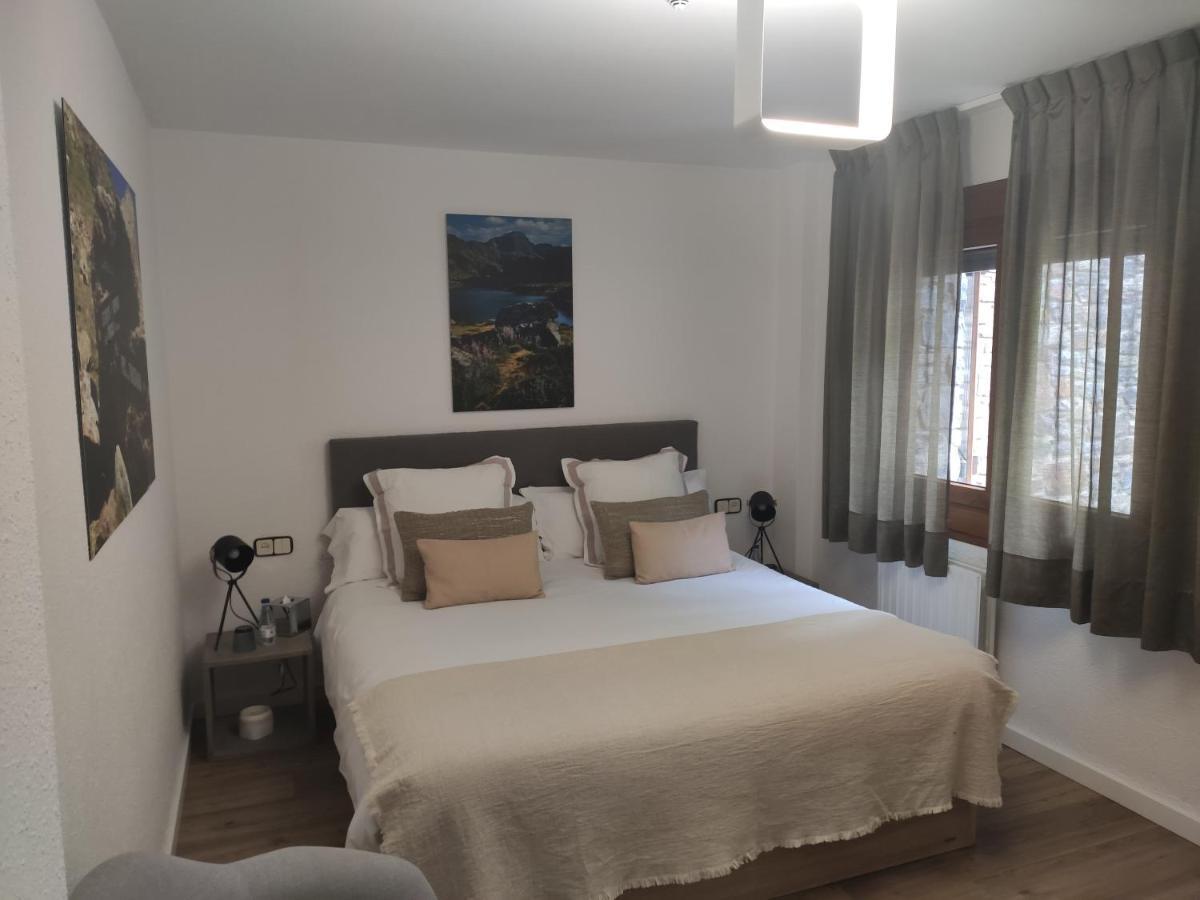 B&B La Lluna Ла-Массана Екстер'єр фото